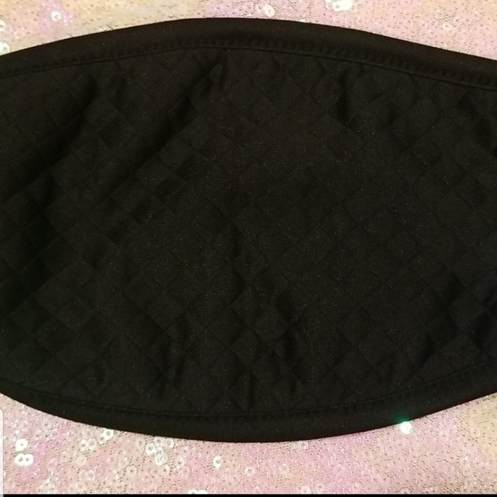 Hello Kitty Soft Face Mask - Picture 4 of 7